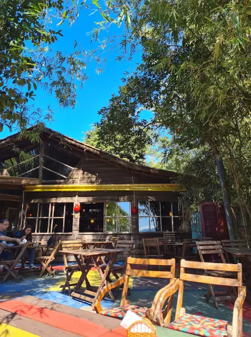 lua-marinha-foto_0003_de-dia-na-parte-de-fora